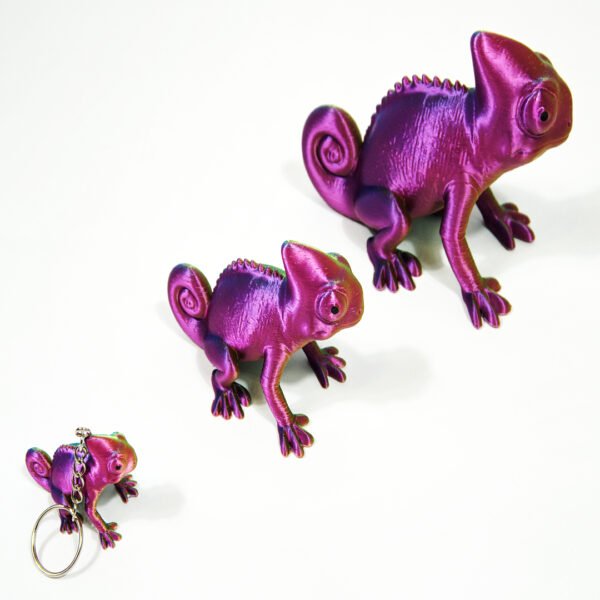 Eco-Friendly 3D Printed Chameleon Figurine – Iridescent Bioplastic Lizard Decor - Image 5