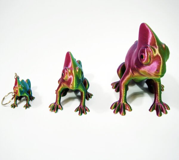 Eco-Friendly 3D Printed Chameleon Figurine – Iridescent Bioplastic Lizard Decor - Image 6