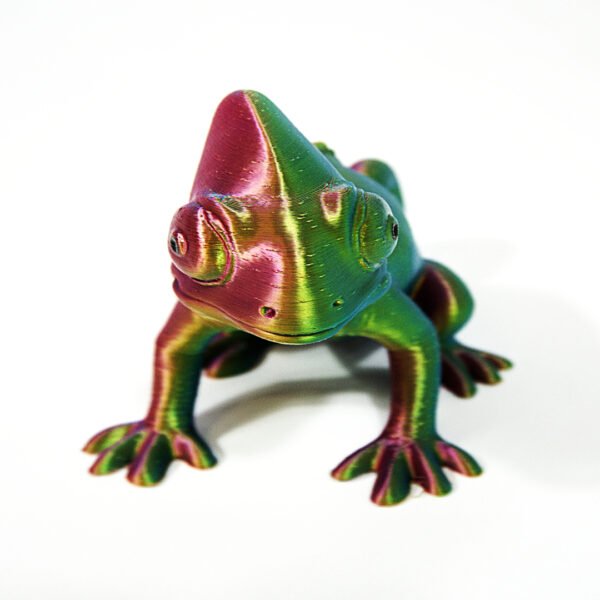 Eco-Friendly 3D Printed Chameleon Figurine – Iridescent Bioplastic Lizard Decor - Image 9